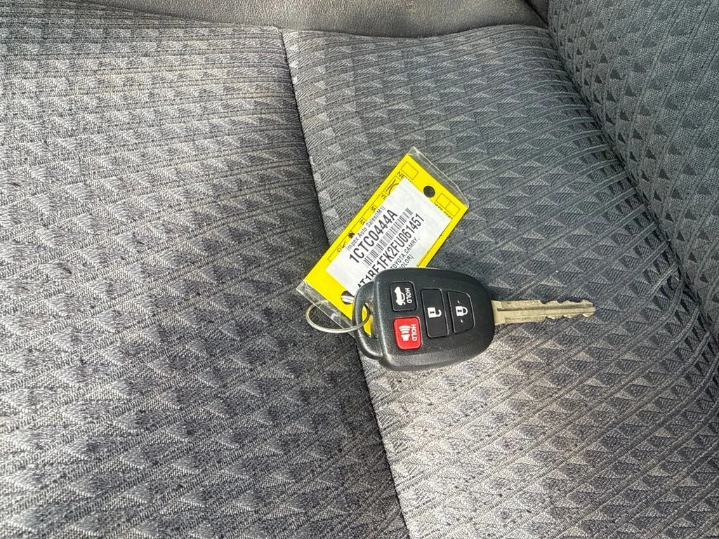 Used 2015 Gray Toyota SE image 21