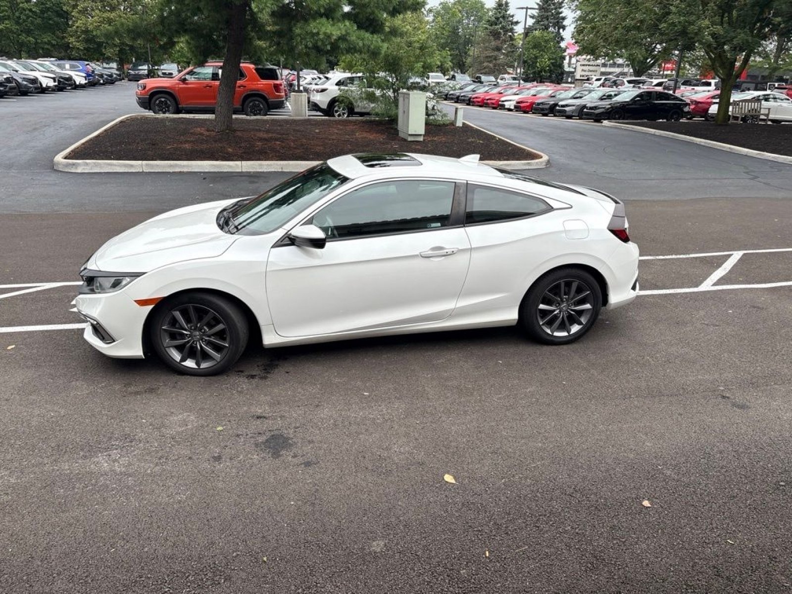 Certified Used 2019 Platinum White Pearl Honda EX image 5
