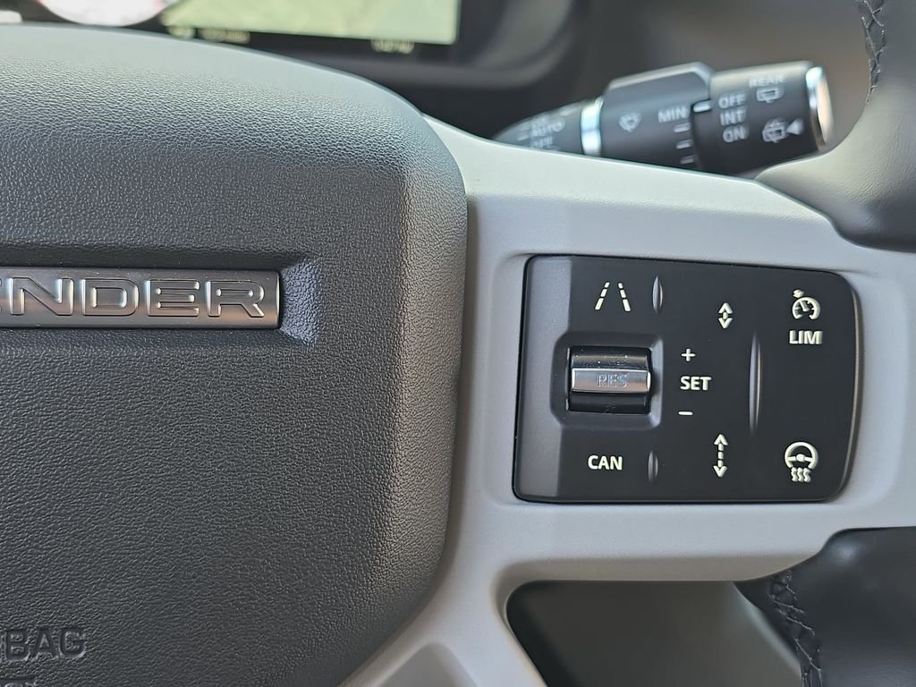 New 2026 Santorini Black Land Rover S image 19