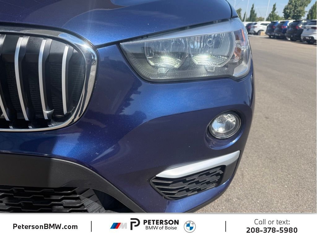 Used 2018 Blue BMW xDrive28i image 37