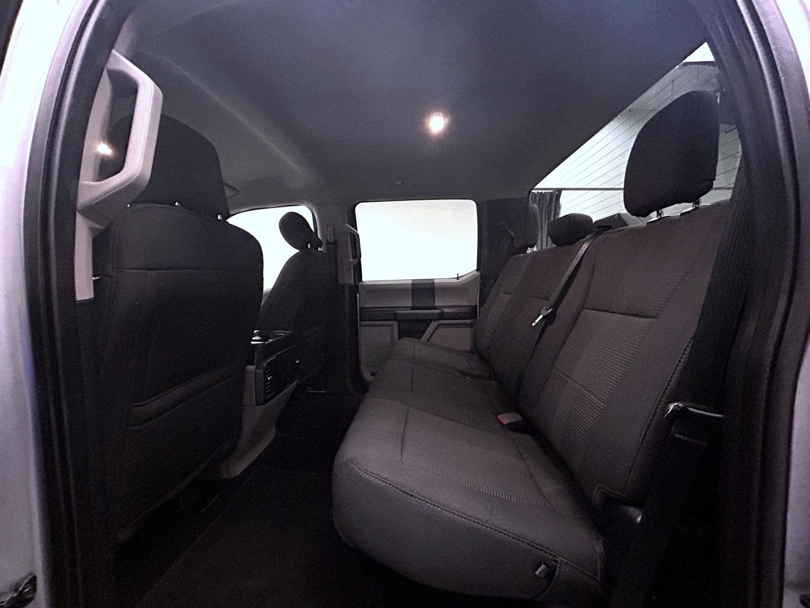 Used 2020 Silver Ford XL image 19