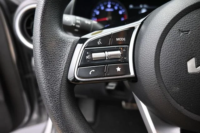 Used 2024 Gray Kia LXS image 21