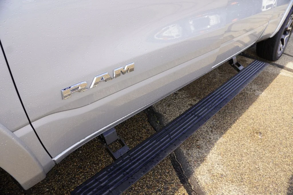 New 2026 Silver Zynith Ram Laramie image 11