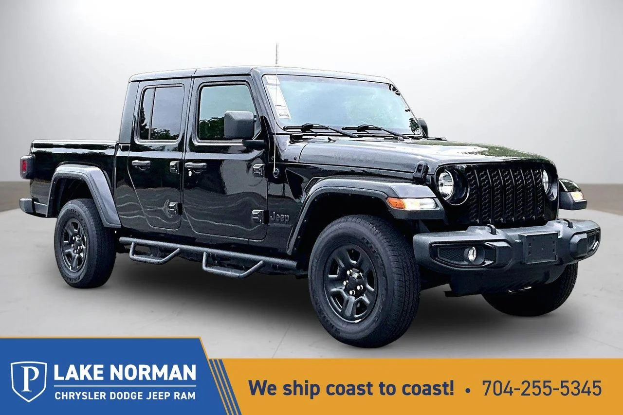 2022 Jeep Gladiator WILLYS SPORT's photo