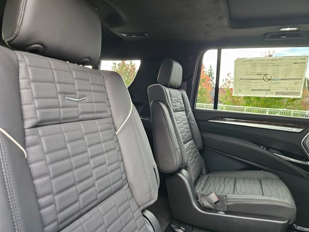 2026 Cadillac Escalade ESV Platinum Sport - Photo 13
