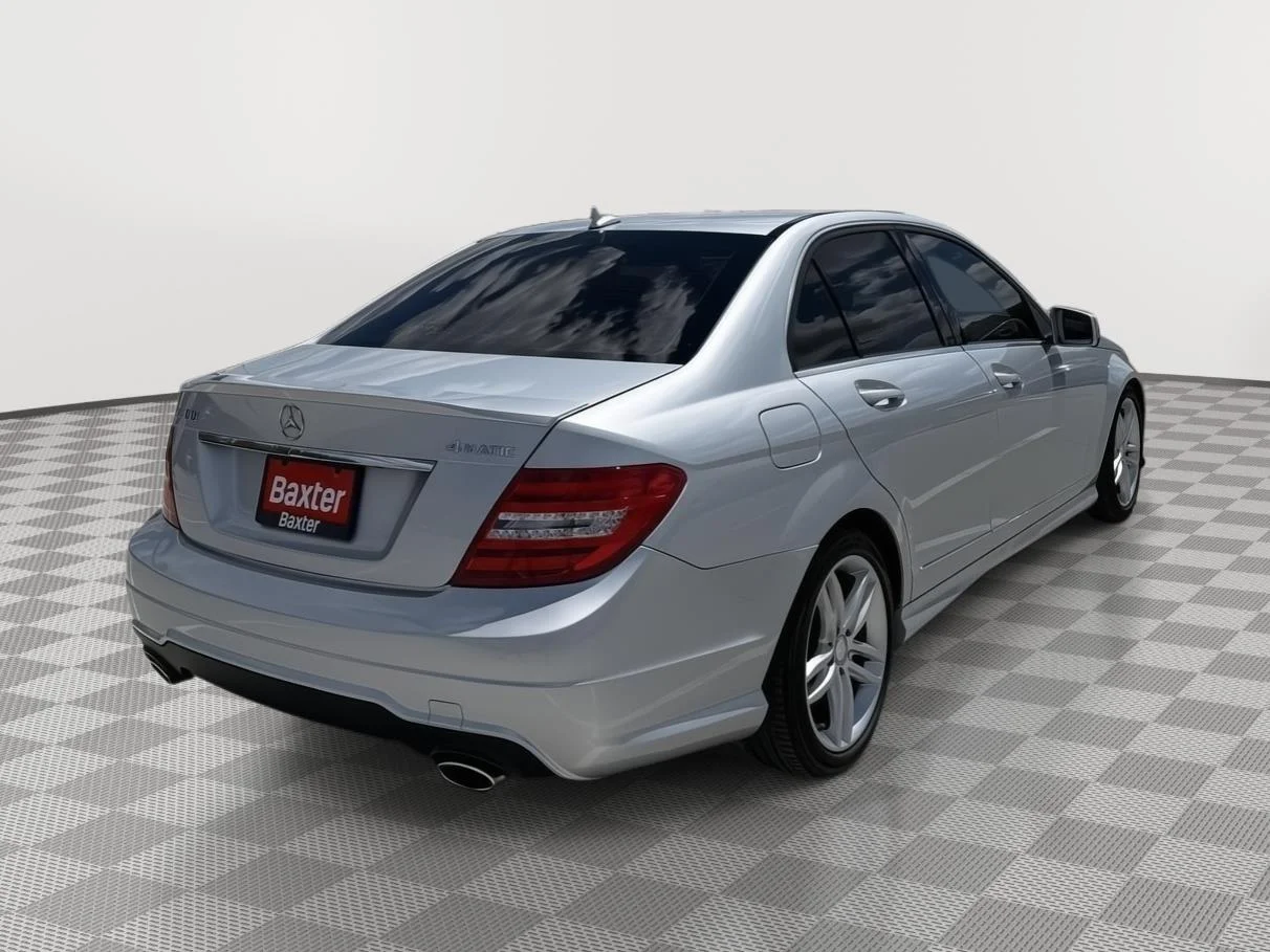 Used 2013 Iridium Silver Metallic Mercedes-Benz C 300 Luxury image 10