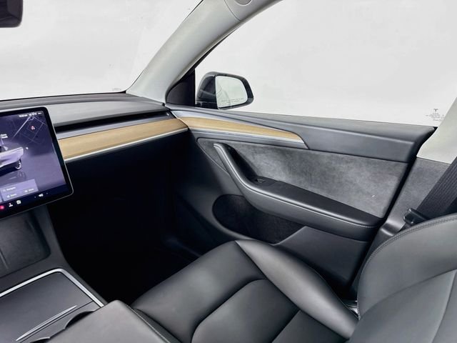 Used 2024 Black Tesla Long Range image 23
