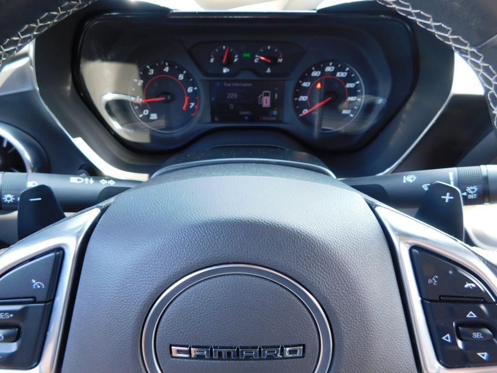 Used 2020 Shadow Gray Metallic Chevrolet LT1 image 25