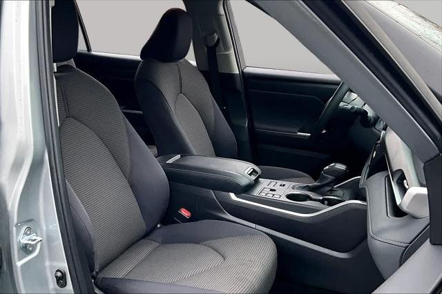 Certified Used 2024 CELESTIAL SILVER Toyota  image 9