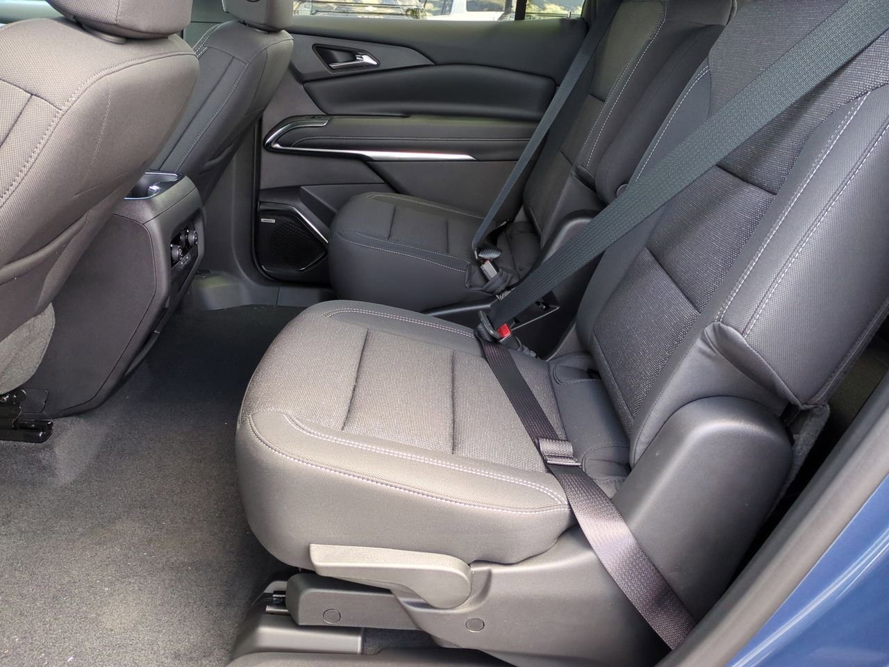 2026 Chevrolet Traverse LT - Photo 25