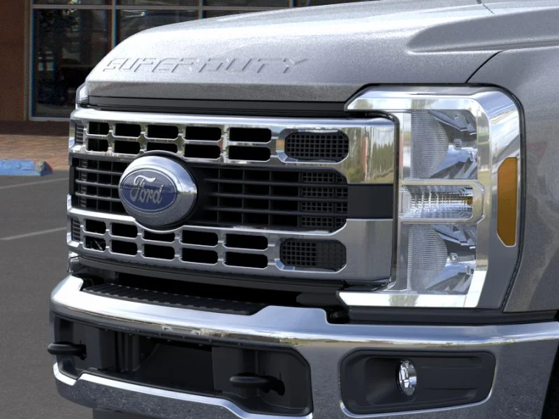 New 2026 Carbonized Gray Metallic Ford XLT image 17