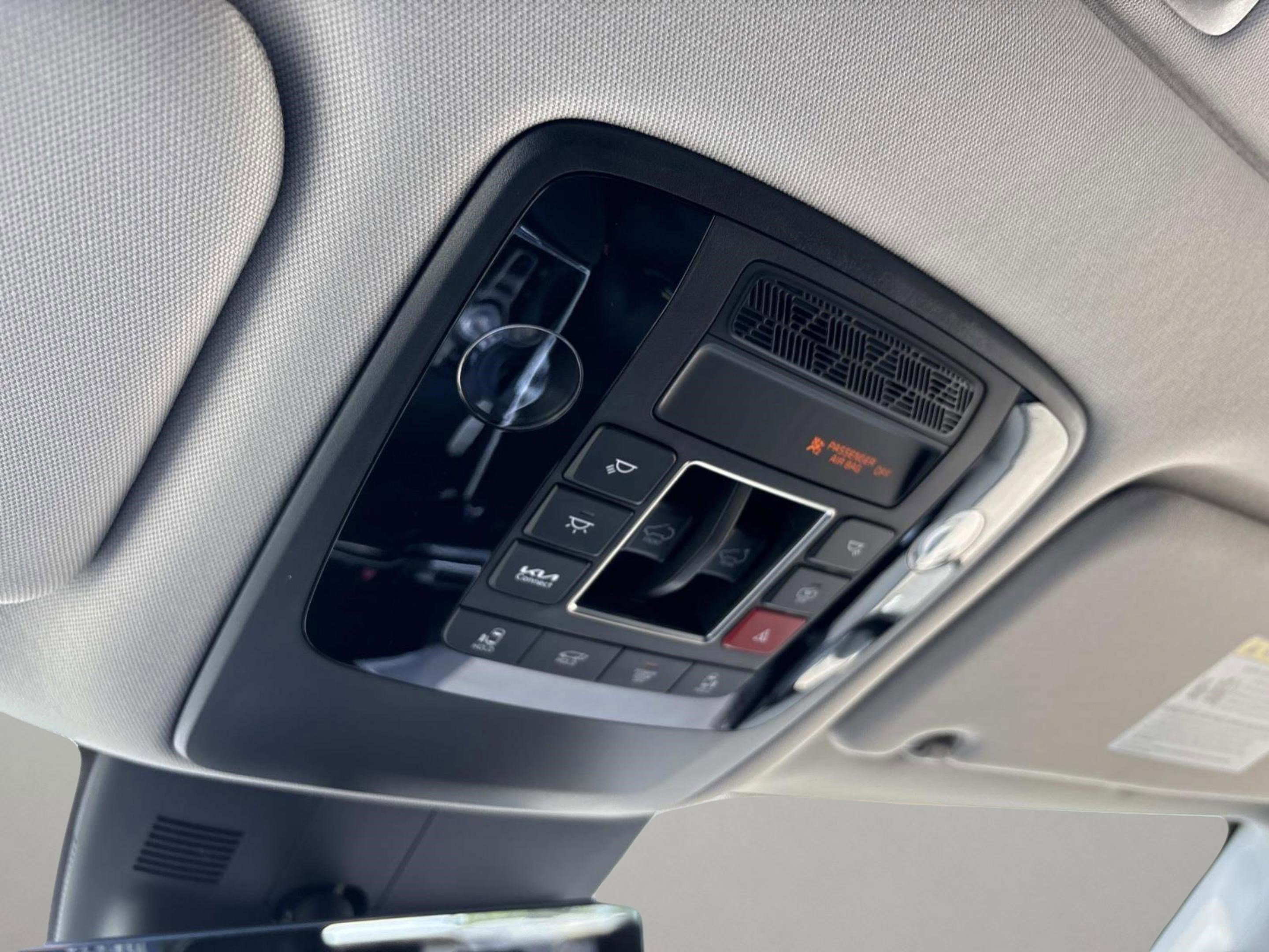 New 2026 Ceramic Silver Kia SX Prestige image 29