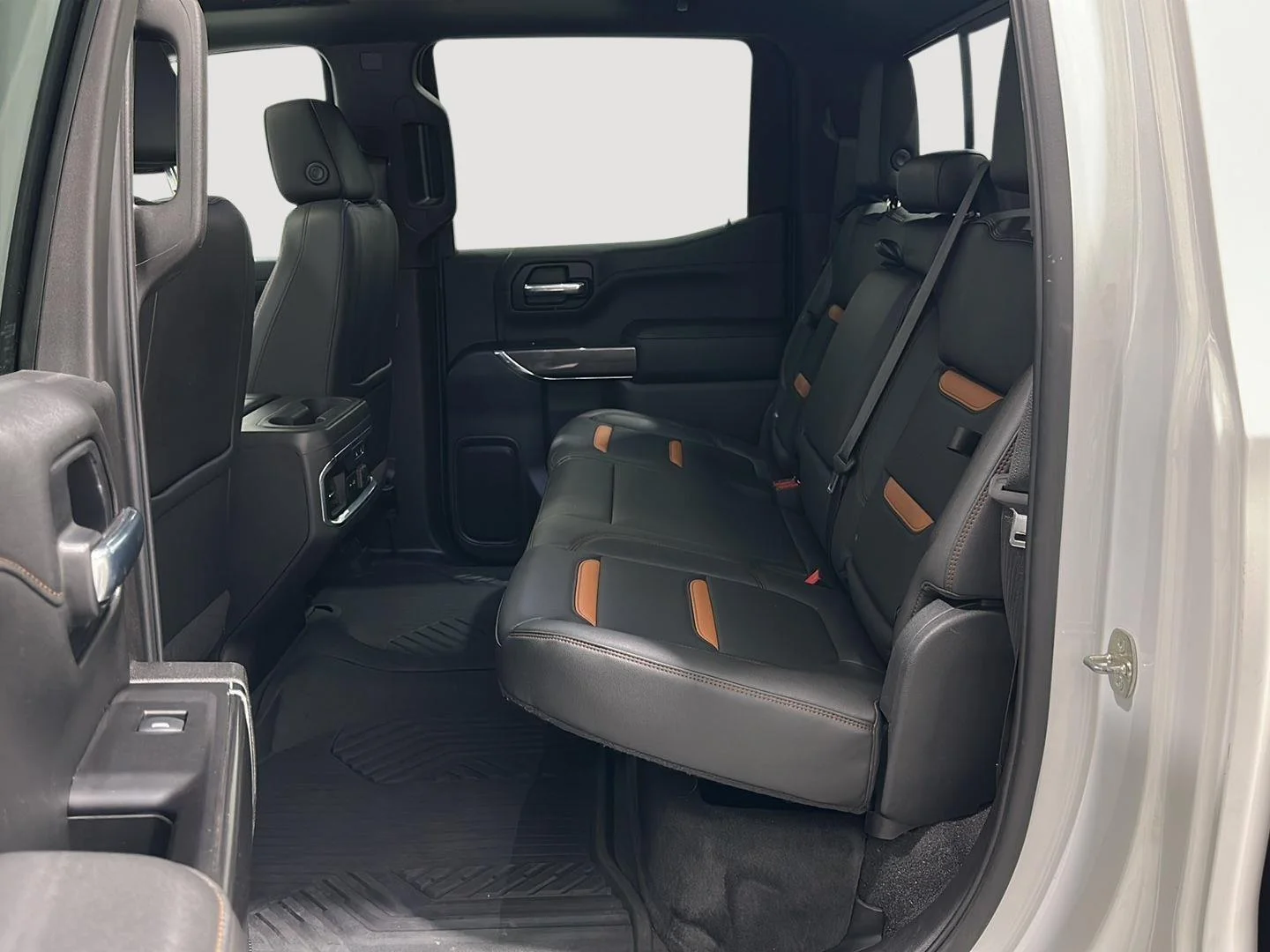 Used 2020 Summit White GMC AT4 image 23