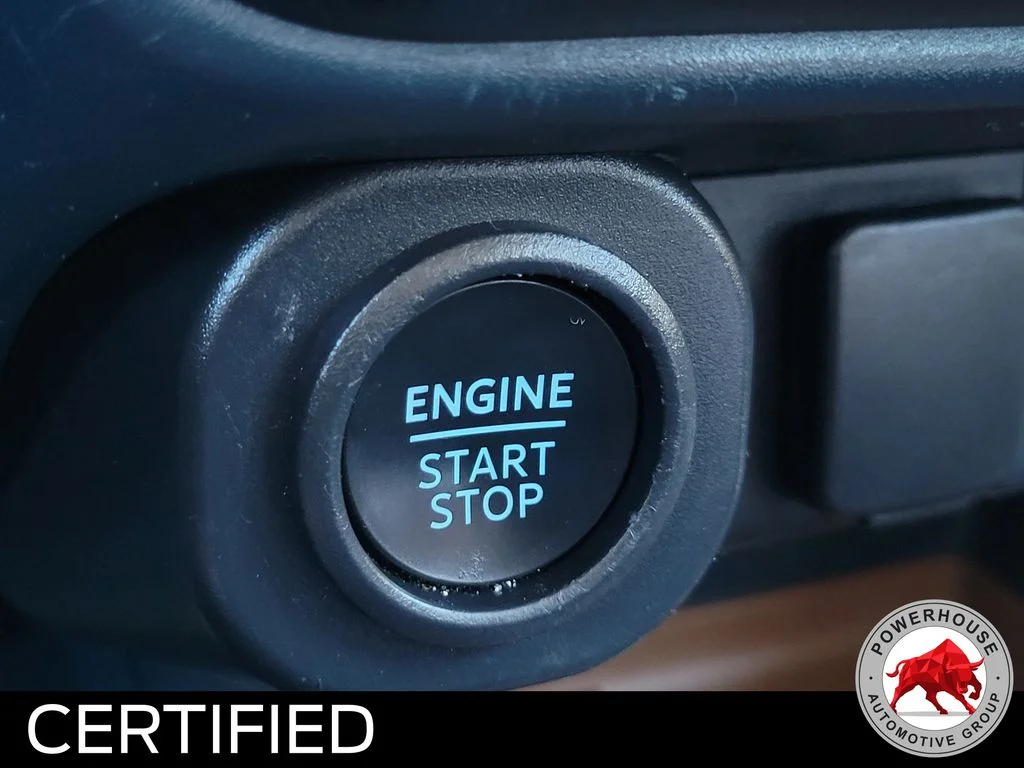 Used 2023 Silver Ford Lariat image 37
