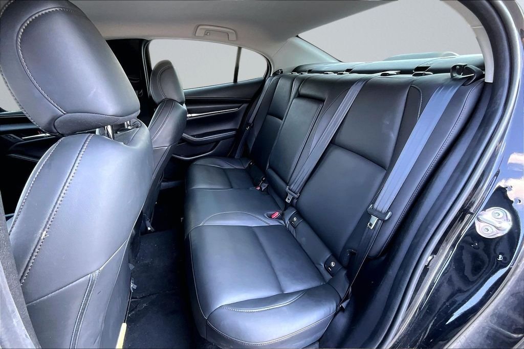 Certified Used 2022 Black Mazda Select image 23