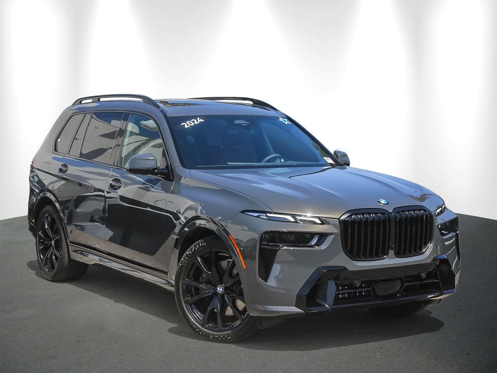 2024 BMW X7 40i