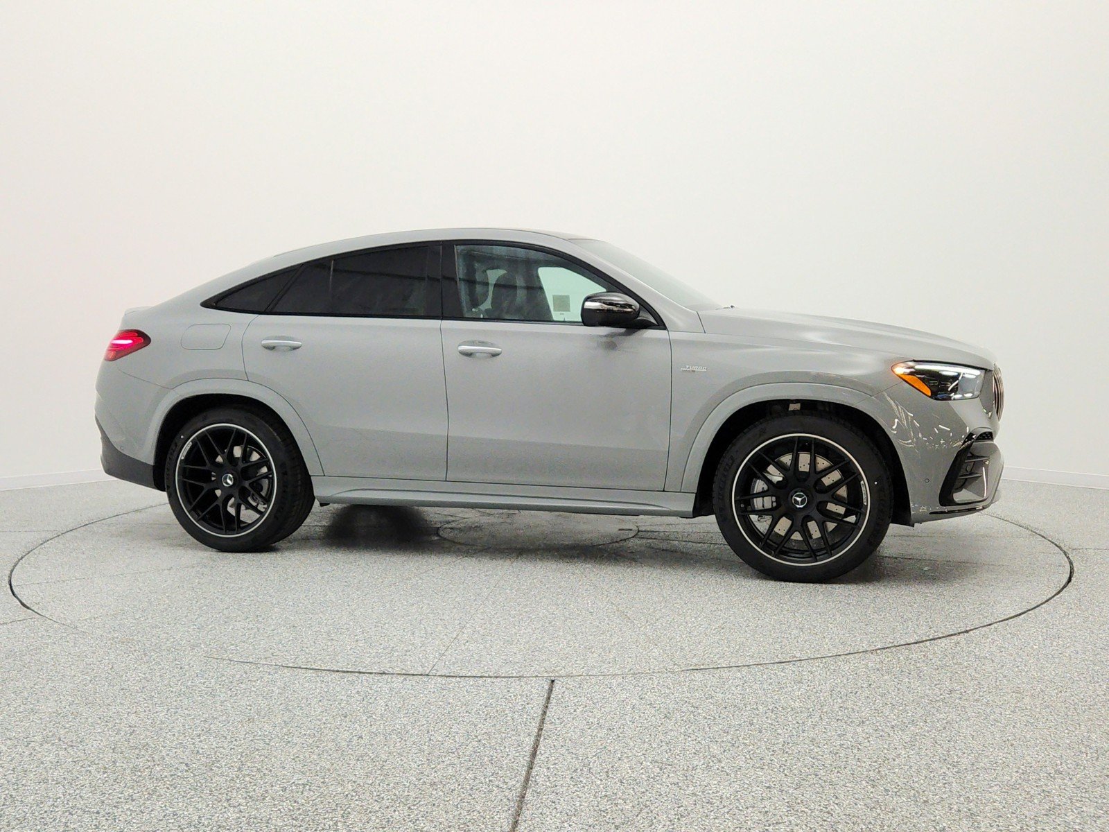 New 2026 MANUFAKTUR Alpine Grey Mercedes-Benz AMG® GLE 53 4MATIC+ Coupe image 4