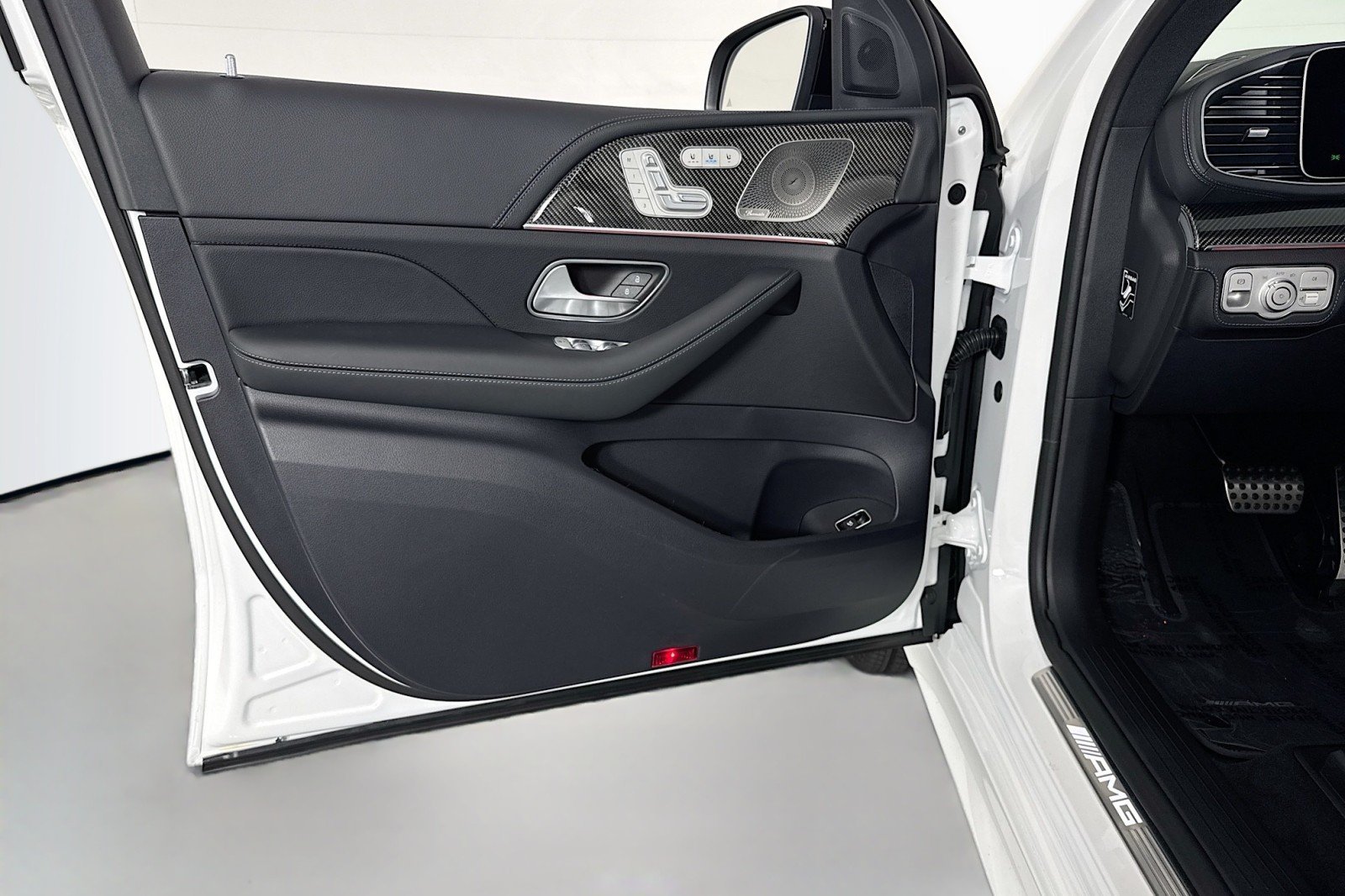 New 2026 Polar White Mercedes-Benz AMG® GLE 53 4MATIC+ Coupe image 20