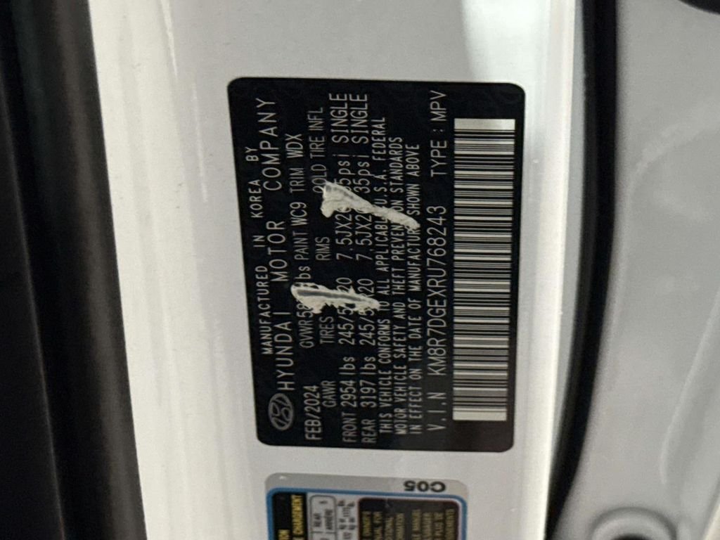 Used 2024 White Hyundai Calligraphy image 33