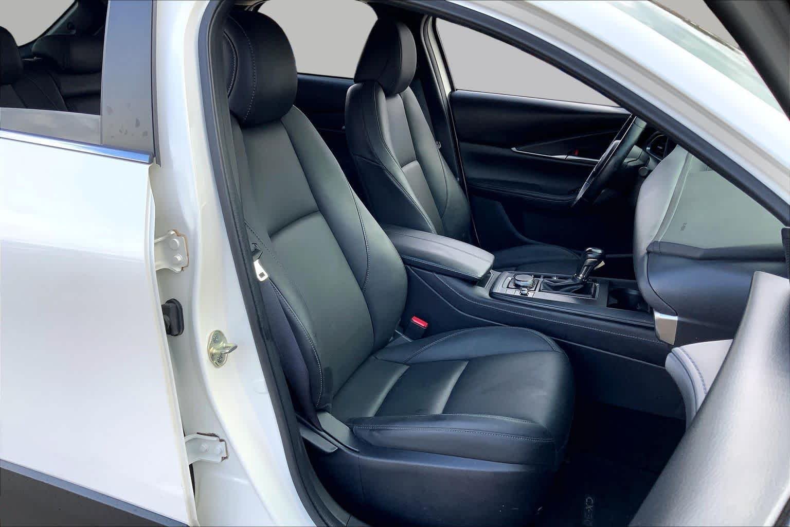 Used 2023 Snowflake White Pearl Mica Mazda 2.5 S Select Package image 9