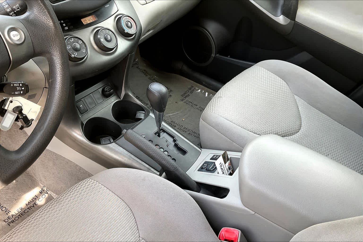 Used 2012 Classic Silver Metallic Toyota  image 17