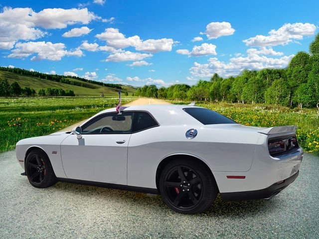 Certified Used 2018 White Dodge SRT 392 image 4