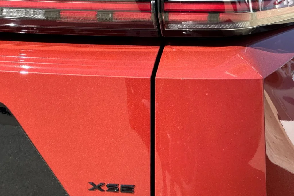 New 2026 Tandoori with Midnight Black Metallic roof <sup>1</sup> Toyota  XSE image 36