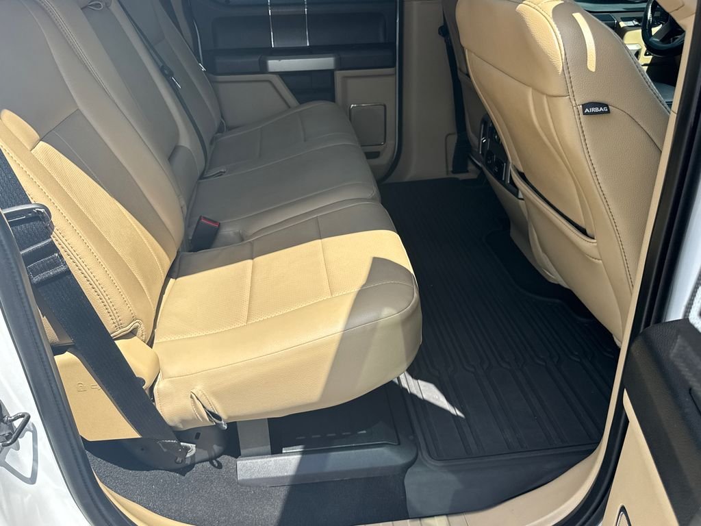 Used 2020 White Ford Lariat image 15