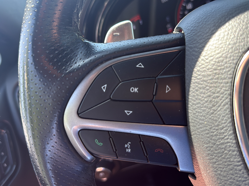 Used 2023 White Dodge Citadel image 9