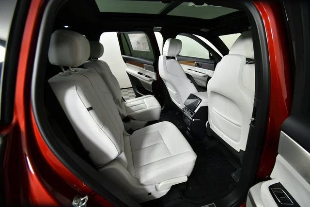 2026 Cadillac VISTIQ Luxury - Photo 15
