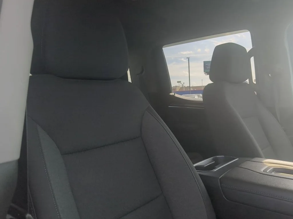 Used 2022 Summit White Chevrolet RST image 26
