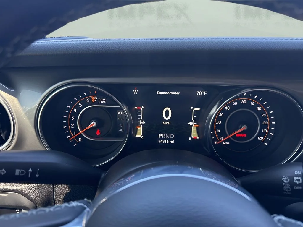 Used 2023 Black Jeep Sahara image 28