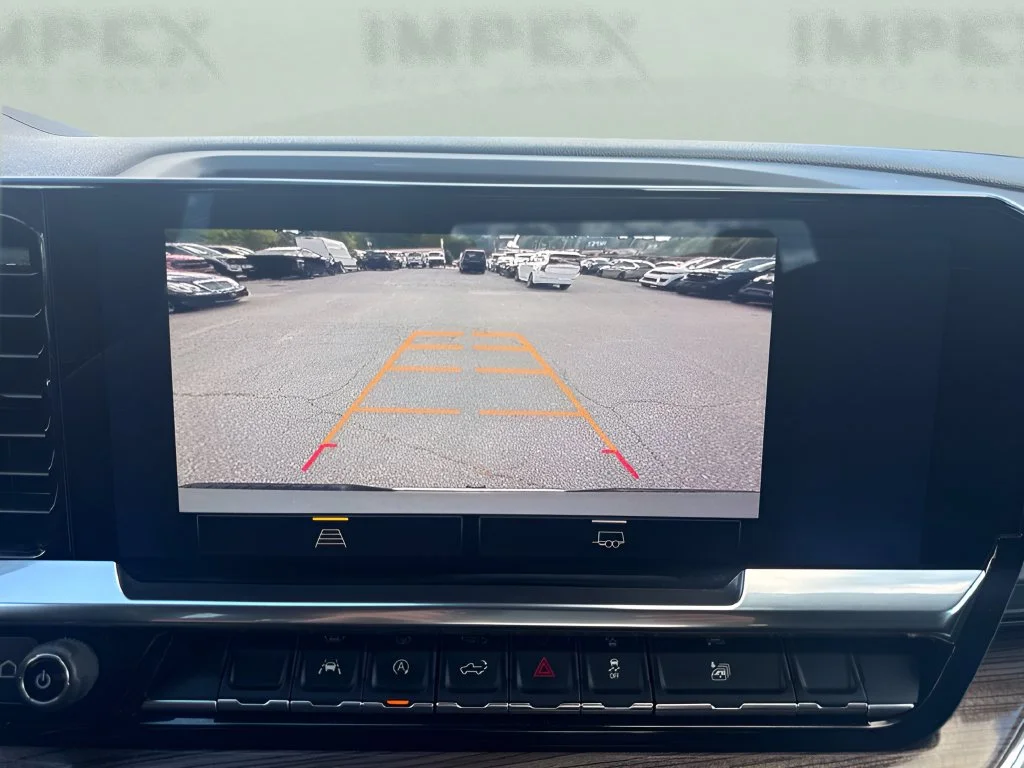 Used 2024 Gray Chevrolet LT image 17