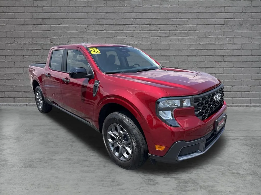 Used 2026 Ruby Red Metallic Ti Ford XLT image 1