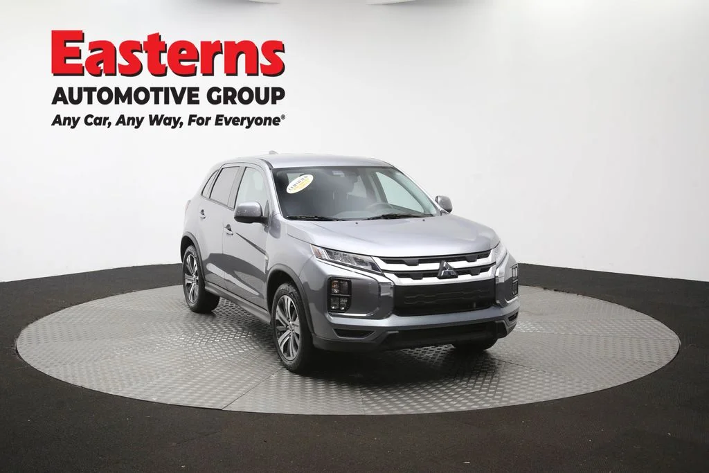 Used 2024 Gray Mitsubishi 2.0 ES image 50