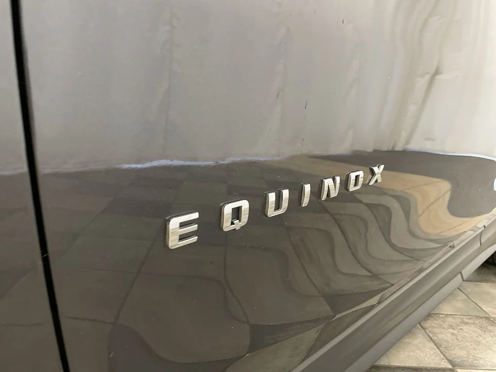 Used 2022 Iron Gray Metallic Chevrolet LT image 31