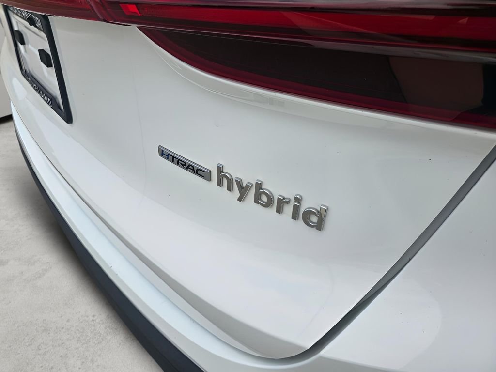 Used 2022 Quartz White Hyundai Limited image 30