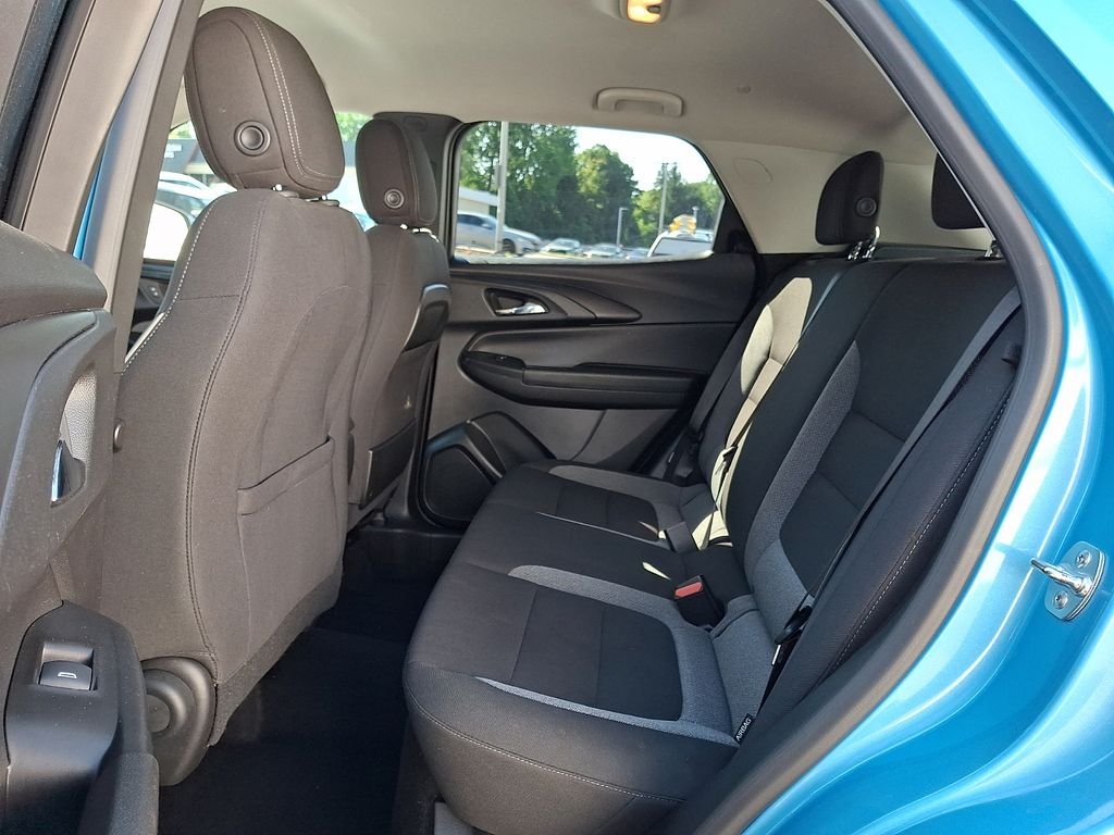 Used 2025 Blue Chevrolet LT image 10