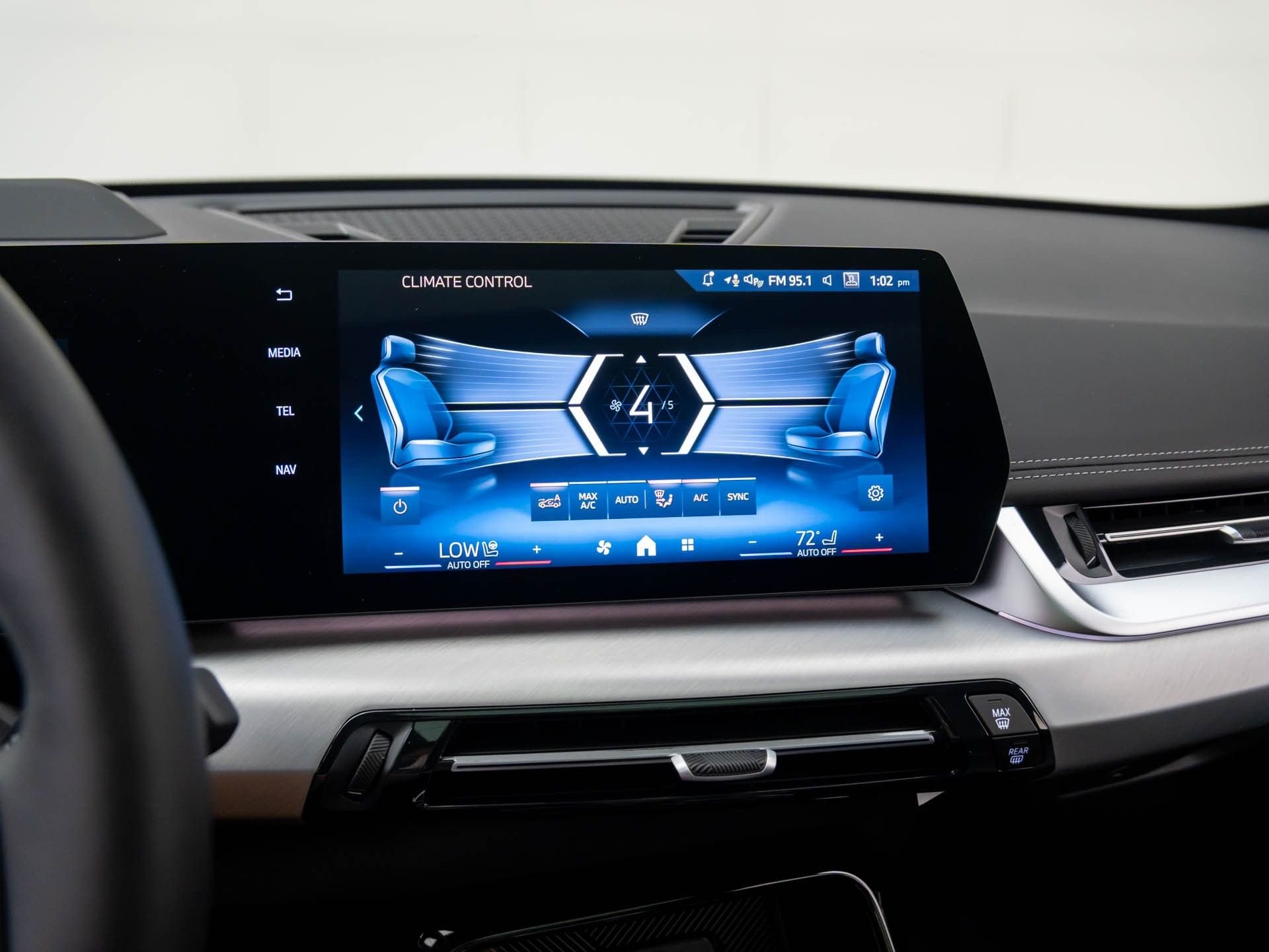 New 2026 Black Sapphire Metallic BMW xDrive28i image 23