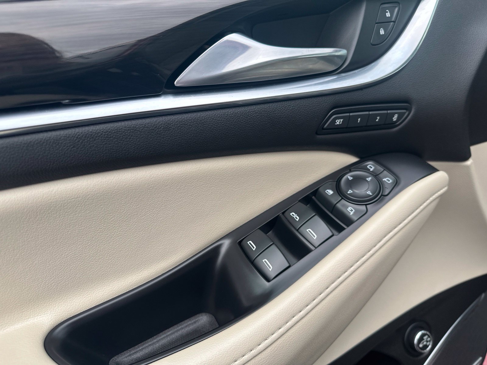 Used 2021 Red Buick Premium Group image 17