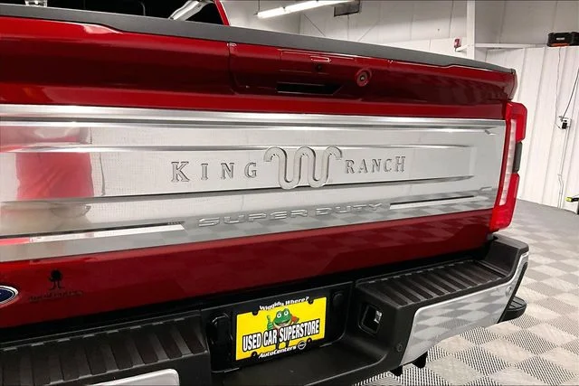 Used 2025 Ruby Red Metallic Tinted Clearcoat Ford King Ranch image 9