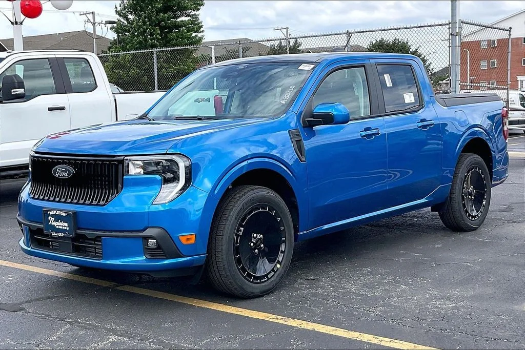 New 2026 Velocity Blue Ford Lobo™ image 11