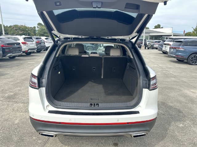 Used 2020 White Lincoln Reserve image 25