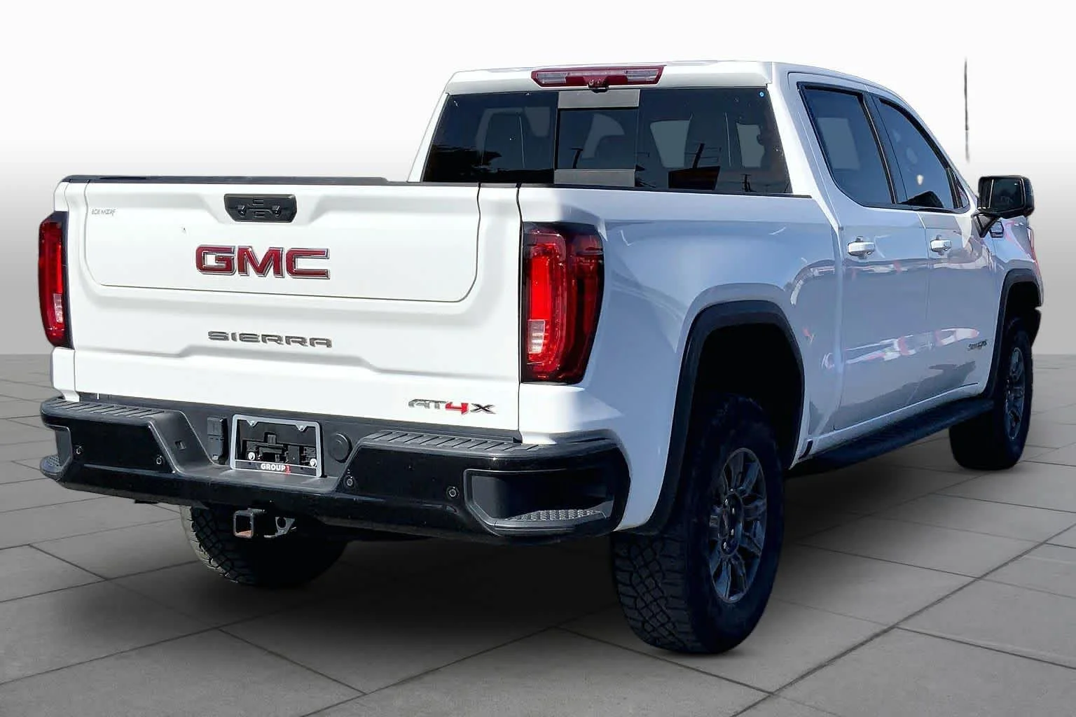 2024 GMC Sierra 1500 AT4X - Photo 13