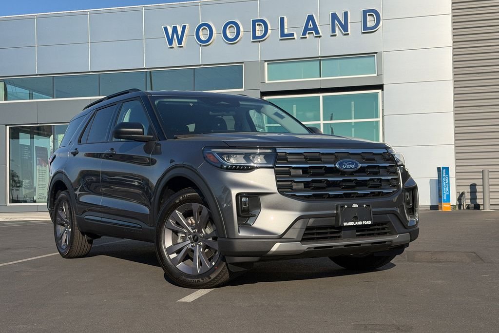 New 2026 Carbonized Gray Metallic Ford Active image 1