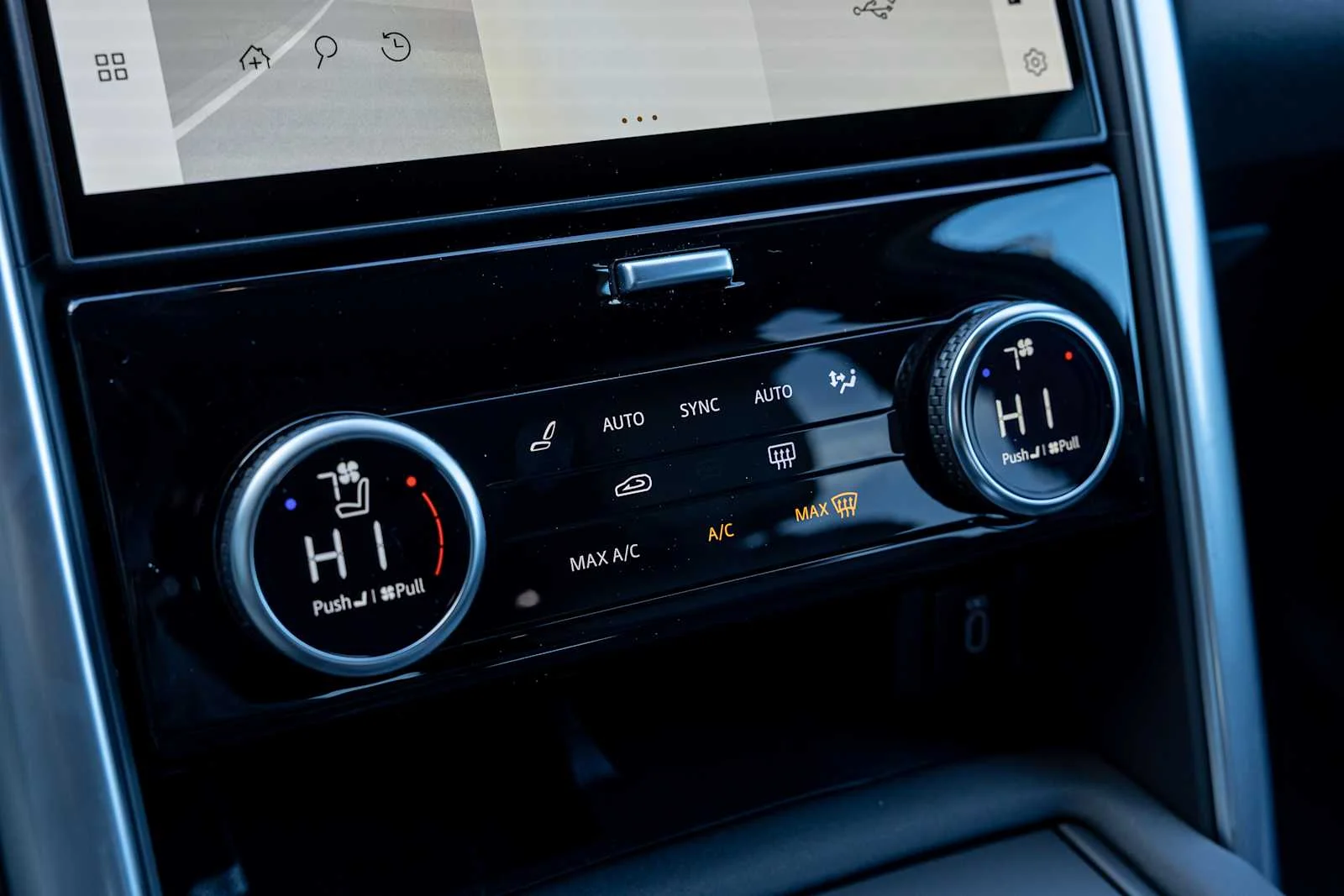 2026 Land Rover Discovery S - Photo 21