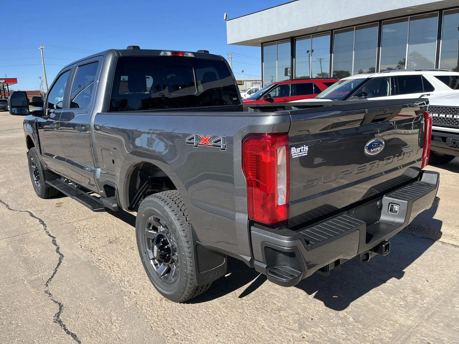 2026 Ford F-350 Super Duty XL - Photo 6