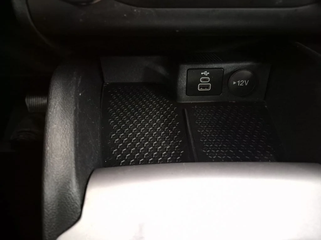 Used 2024 Cactus Green / Gray Ford Big Bend image 29