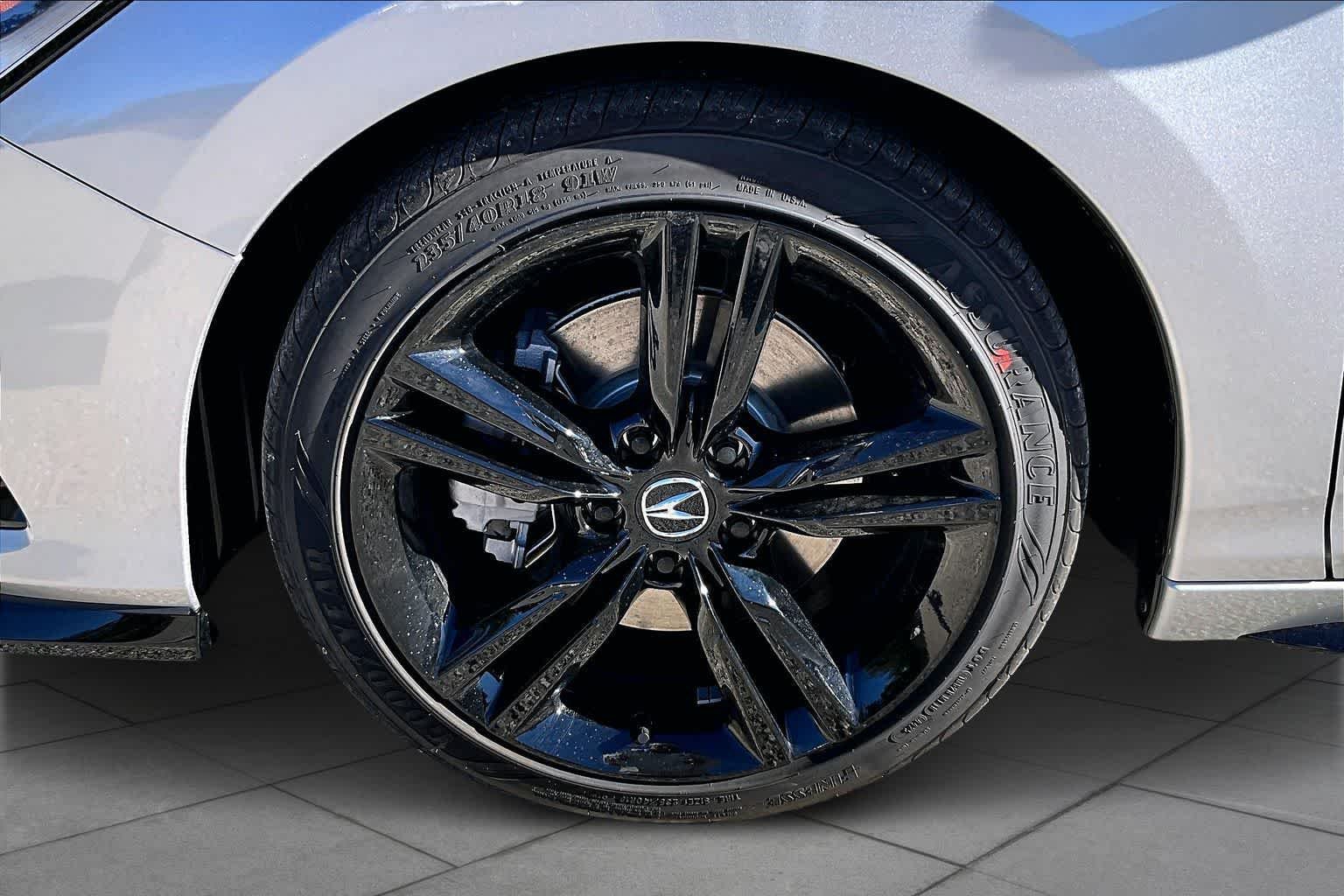 New 2026 Solar Silver Metallic Acura w/A-Spec Technology Package image 11