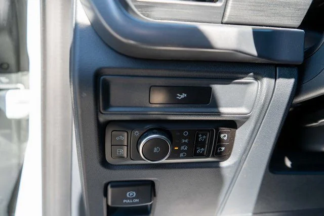 New 2026 Avalanche Ford XLT image 14